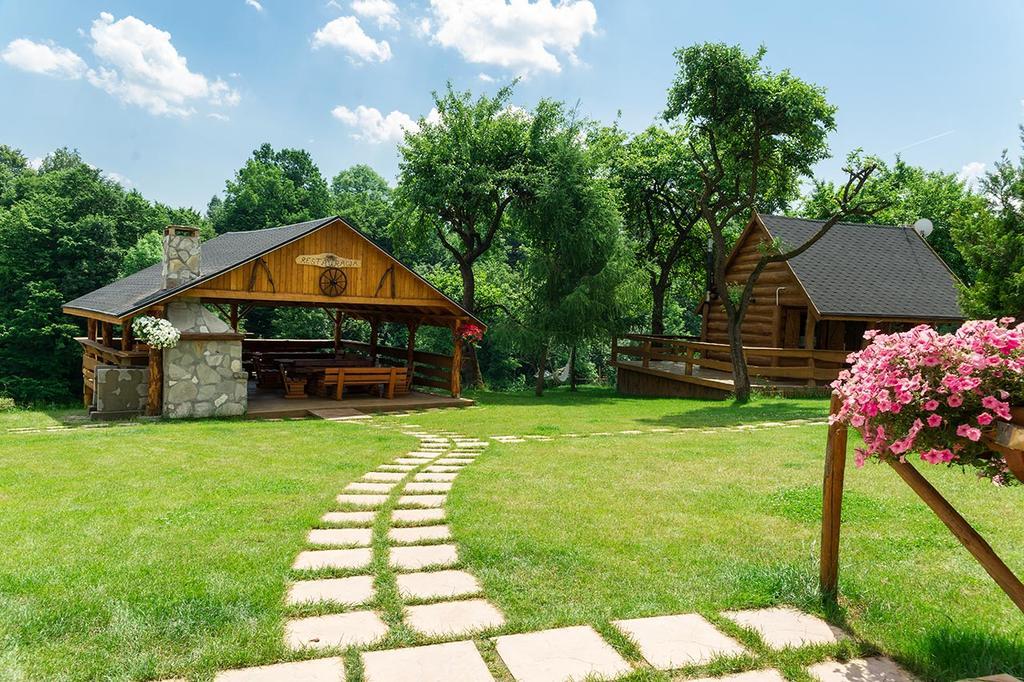 Villa Agroturystyka Paradiso Ropa Exterior foto